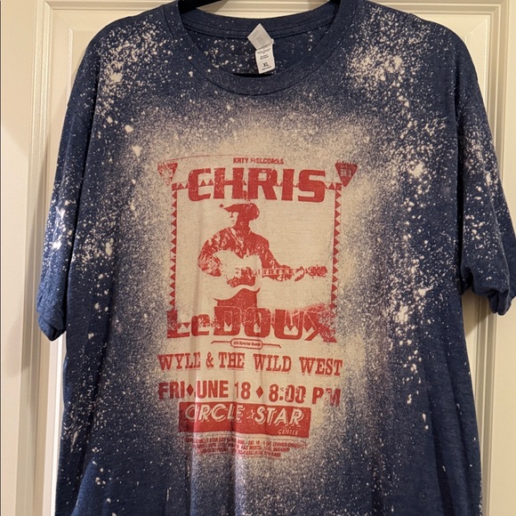 Chris Ledoux Graphic Women's Blue Tee - Picture 4 of 6